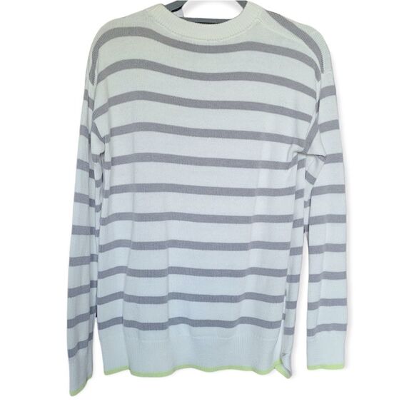 Vera Wang asymmetrical sweater - Picture 2 of 3